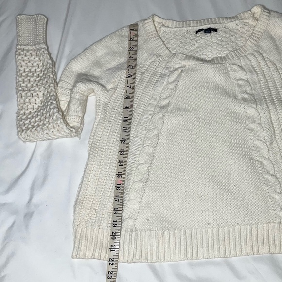 American Eagle White Sweater Medium - Picture 6 of 9
